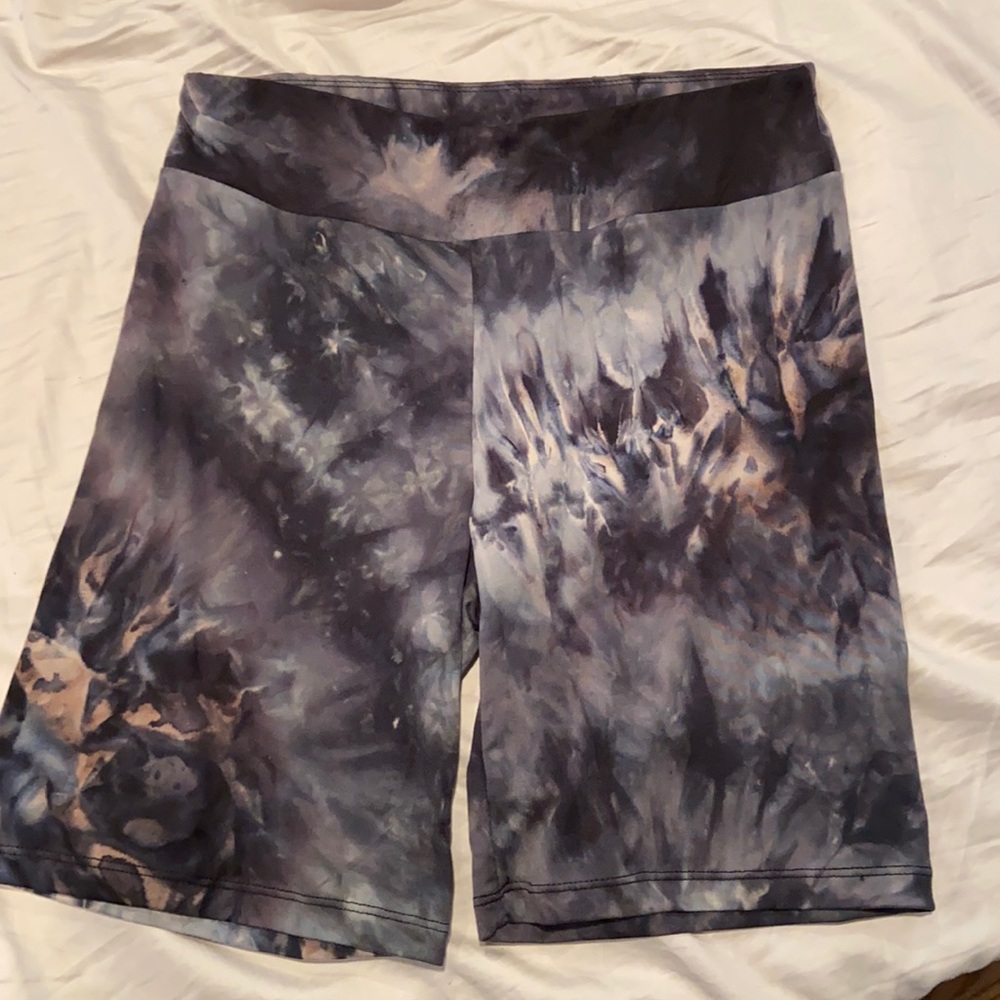 Tye dye biker shorts